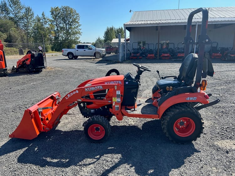 Kubota BX2380 W/LA344S loader